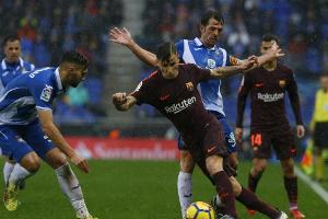 Barcelona und Real nur Remis - Trainerentlassung in La Coruna