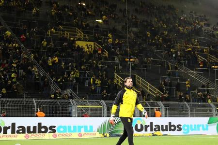 Gelbe Wand mit Lücken: Die Bilder des Fan-Boykotts