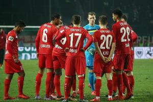 3. Liga: KSC schiebt sich an Rostock vorbei - Erfurt unterliegt in Jena
