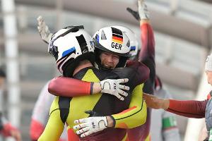 Nach Gold im Zweier: Friedrich siegt auch im Vierer-Bob - Silber an Walther