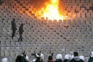 Wegen Fangewalt: Punktabzug für Olympiakos Piräus