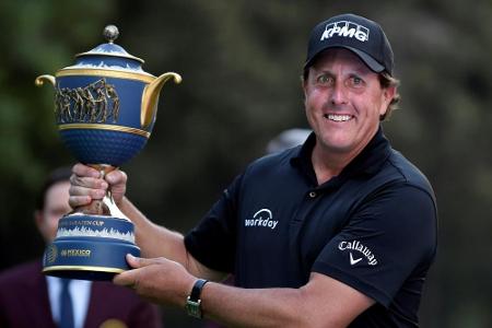 Golf: Mickelson mit erstem Turniersieg seit 2013 Golf: Mickelson mit erstem Turniersieg seit 2013
