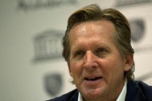 Offiziell: Schuster neuer Trainer bei Dalian Yifang in China