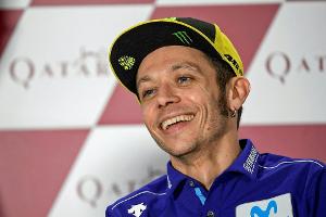 Valentino Rossi testet neuen Ferrari 488 Pista