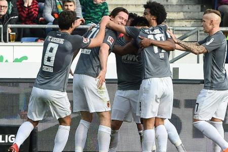 3:1 in Hannover: Augsburg atmet nach Sieglos-Serie auf 3:1 in Hannover: Augsburg atmet nach Sieglos-Serie auf