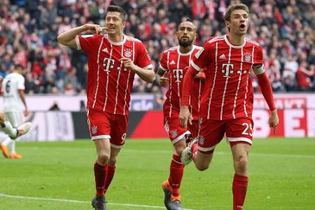 Bayern siegt locker gegen den HSV Bayern siegt locker gegen den HSV