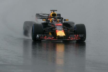 Formel-1-Tests: Hamilton im ersten direkten Vergleich vor Vettel Formel-1-Tests: Hamilton im ersten direkten Vergleich vor Vettel