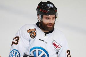 Eishockey: Saison für Olympia-Held Fauser beendet
