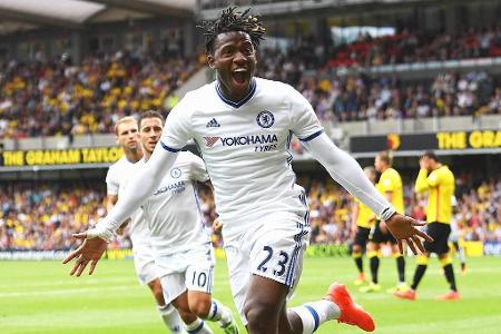 Im Sommer 2016 schließt sich der talentierte Belgier dem FC Chelsea an. Die ersten Erfolge lassen nicht lange auf sich warten.
