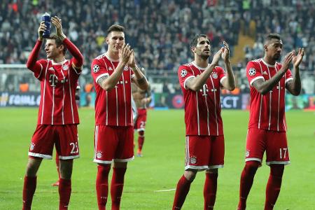 Die Champions League geht in die heiße Phase. Welches Team hat bislang überzeugt? Und wie stehen die Titel-Chancen des FC Ba... Die Champions League geht in die heiße Phase. Welches Team hat bislang überzeugt? Und wie stehen die Titel-Chancen des FC Ba...