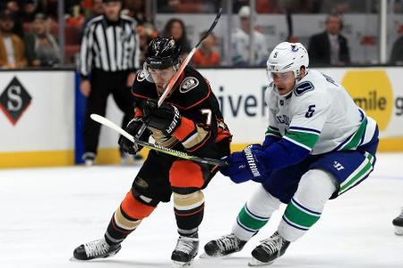 NHL: Kühnhackl und Holzer halten Kurs Richtung Play-offs NHL: Kühnhackl und Holzer halten Kurs Richtung Play-offs