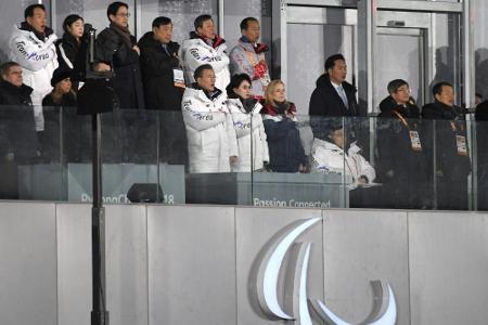 Keine Symbolik: Südkoreas Präsident eröffnet 12. Winter-Paralympics - Bach dabei Keine Symbolik: Südkoreas Präsident eröffnet 12. Winter-Paralympics - Bach dabei