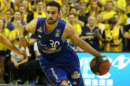 Basketball: Bamberg, Frankfurt und Oldenburg punkten im Play-off-Rennen Basketball: Bamberg, Frankfurt und Oldenburg punkten im Play-off-Rennen