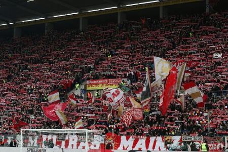 Protest gegen Montagsspiel: Mainzer und Freiburger tragen Fan-Duell aus Protest gegen Montagsspiel: Mainzer und Freiburger tragen Fan-Duell aus