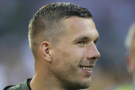 Podolski verliert mit Kobe gegen Meister Kawasaki Frontale Podolski verliert mit Kobe gegen Meister Kawasaki Frontale