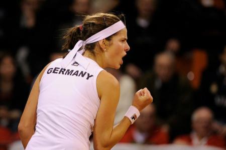 Mit Görges und Kerber im Fed-Cup-Halbfinale gegen Tschechinnen Mit Görges und Kerber im Fed-Cup-Halbfinale gegen Tschechinnen