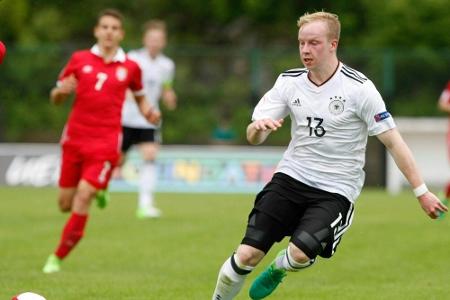 Herthas Jastrzembski erhält Profivertrag Herthas Jastrzembski erhält Profivertrag