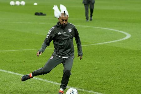 FC Bayern: Vidal muss Training abbrechen FC Bayern: Vidal muss Training abbrechen