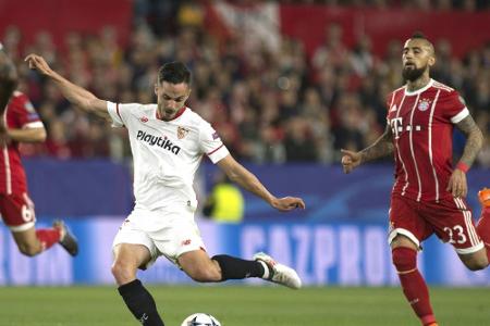 FC Bayern muss Vidal-Ausfall befürchten FC Bayern muss Vidal-Ausfall befürchten