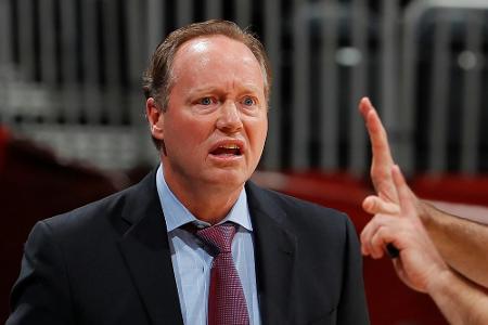NBA: Schröder bekommt neuen Trainer NBA: Schröder bekommt neuen Trainer