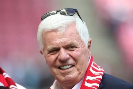 FC-Präsident Spinner bleibt bis 2019 im Amt FC-Präsident Spinner bleibt bis 2019 im Amt