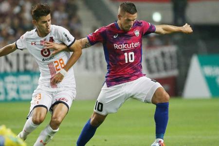 Podolski mit Kobe 1:1 bei Kashima Antlers Podolski mit Kobe 1:1 bei Kashima Antlers