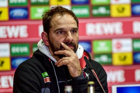 Köln verlängert Vertrag mit Trainer Ruthenbeck nicht Köln verlängert Vertrag mit Trainer Ruthenbeck nicht