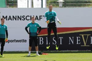 7:1 gegen U20: Neuer feiert Comeback nach acht Monaten