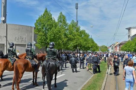 Nach Ausschreitungen: Mannheim droht harte Strafe Nach Ausschreitungen: Mannheim droht harte Strafe
