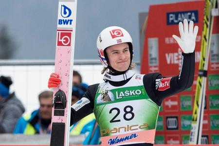 Skiflug-Weltmeister Tande übersteht seltene Krankheit Skiflug-Weltmeister Tande übersteht seltene Krankheit