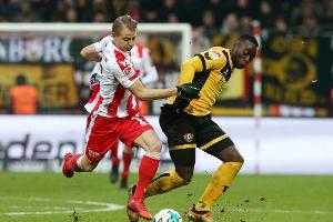 Dresden sichert sich Klassenerhalt im Ost-Derby