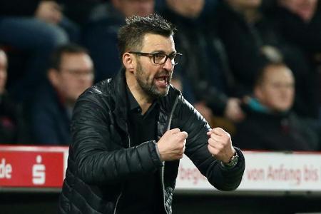 Nürnberg feiert, Fürth zittert - Fußball-Franken zwischen Partylaune und Katerstimmung Nürnberg feiert, Fürth zittert - Fußball-Franken zwischen Partylaune und Katerstimmung