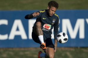 Neymars nächster Schritt: Erstes Training mit Ball