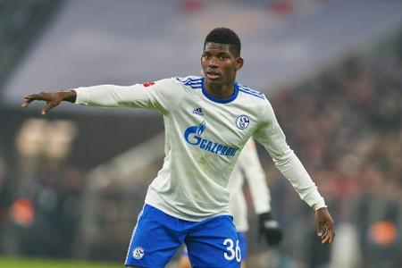 Schalke bangt um Embolo - Meyer bei Verabschiedung nicht anwesend Schalke bangt um Embolo - Meyer bei Verabschiedung nicht anwesend