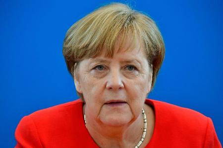 Merkel fordert von Russland Visum für ARD-Journalist Seppelt Merkel fordert von Russland Visum für ARD-Journalist Seppelt