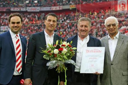 Fortuna-Boss Schäfer fordert Umverteilung der TV-Gelder Fortuna-Boss Schäfer fordert Umverteilung der TV-Gelder