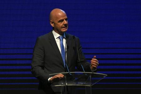 Klub-WM: UEFA-Council kritisiert Pläne von FIFA-Präsident Infantino Klub-WM: UEFA-Council kritisiert Pläne von FIFA-Präsident Infantino