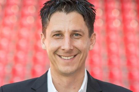Jahn Regensburg verlängert Vertrag mit Geschäftsführer Keller Jahn Regensburg verlängert Vertrag mit Geschäftsführer Keller
