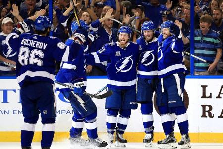 NHL: Tampa gleicht gegen Washington aus NHL: Tampa gleicht gegen Washington aus