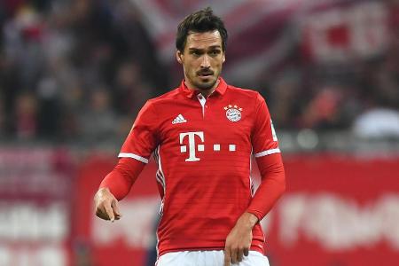 Kam 2016 von Borussia Dortmund - 38 Millionen Euro Ablöse - 65 Spiele für Bayern - 6 Tore