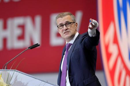 Bayern-Finanzvorstand Dreesen erfolgreich am Herzen operiert Bayern-Finanzvorstand Dreesen erfolgreich am Herzen operiert