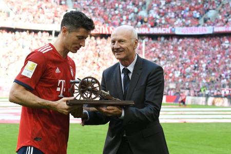 29 Treffer: Münchens Lewandowski zum dritten Mal Torschützenkönig 29 Treffer: Münchens Lewandowski zum dritten Mal Torschützenkönig