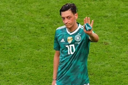 Özil: Özil: