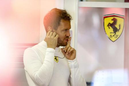 Formel 1: Vettel in Kanada weiter vorn - Hamilton verliert Position Formel 1: Vettel in Kanada weiter vorn - Hamilton verliert Position