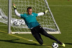 Neuer gibt Pflichtspiel-Comeback nach 259 Tagen - ohne Hummels und Müller