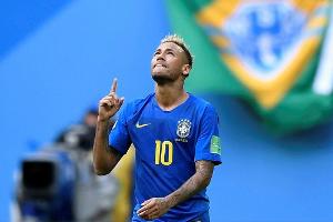 Schluchzender Neymar: "Der Traum geht weiter"
