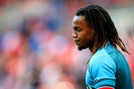 Medien: FC Bayern prüft Sanches-Leihe zu Benfica Medien: FC Bayern prüft Sanches-Leihe zu Benfica