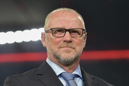 Schaaf stellt klar: Keine Entscheidungen im Profibereich Schaaf stellt klar: Keine Entscheidungen im Profibereich
