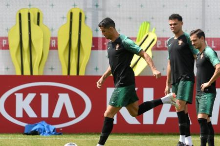 Ronaldo bittet iranische Fans um Nachtruhe Ronaldo bittet iranische Fans um Nachtruhe