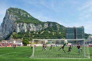 Gibraltar bekommt UEFA-taugliches Nationalstadion